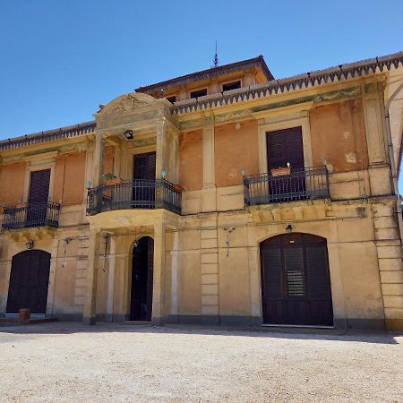 Casolare Del Toscano Country Rooms Caltagirone Dış mekan fotoğraf