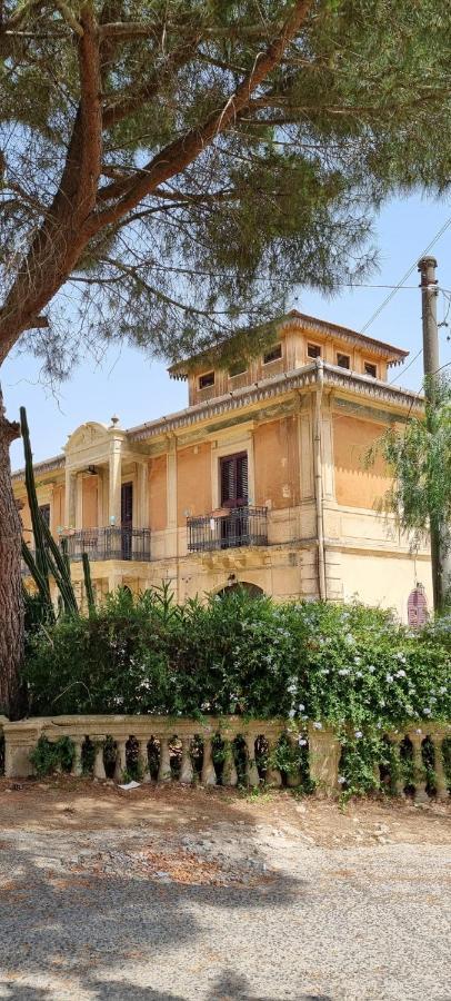 Casolare Del Toscano Country Rooms Caltagirone Dış mekan fotoğraf
