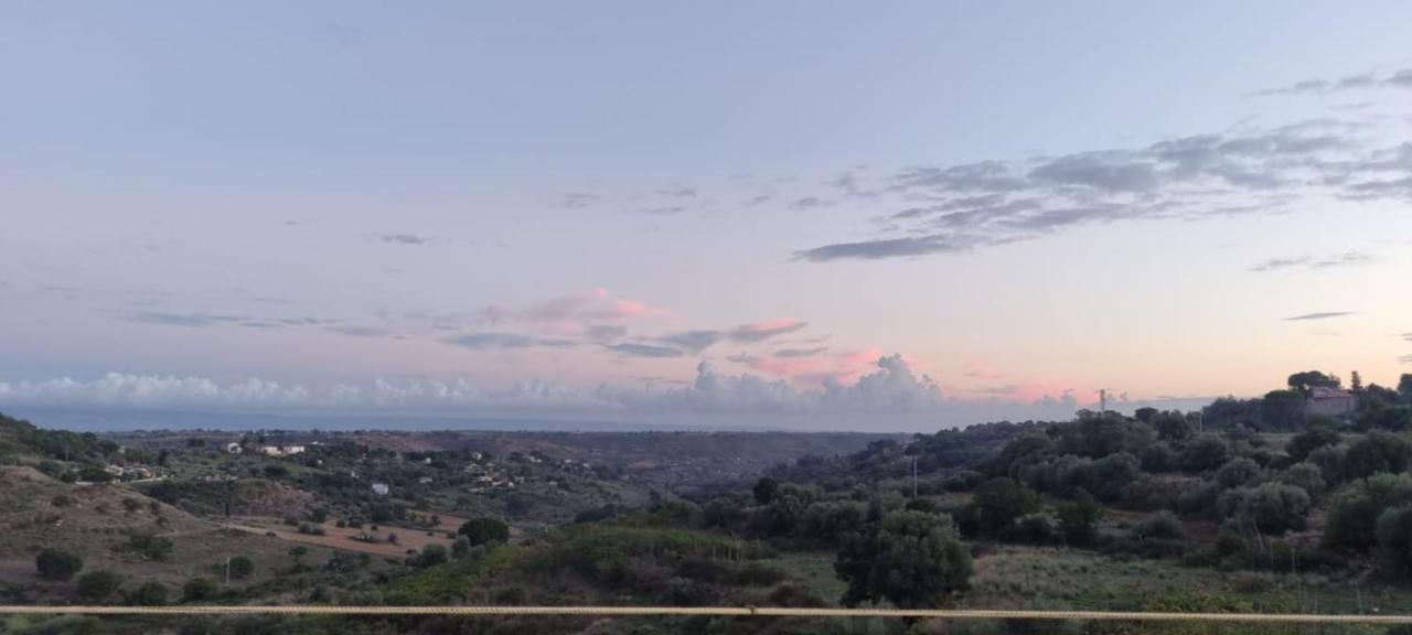 Casolare Del Toscano Country Rooms Caltagirone Dış mekan fotoğraf